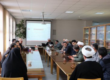 جلسه هم اندیشی اساتید دانشگاه صنعتی سهند با موضوع اخلاق (حرفه ای) برگزار شد
